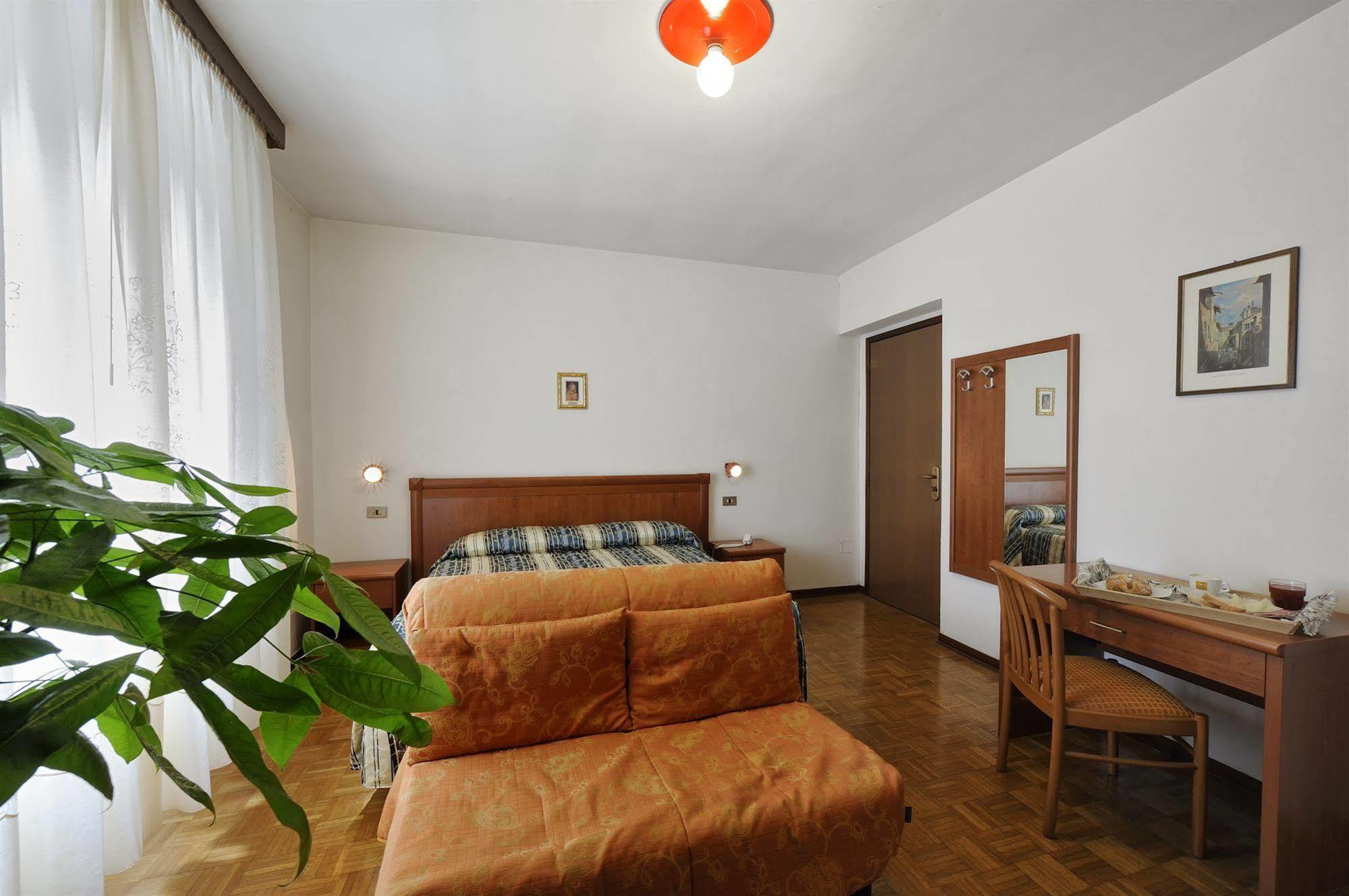 Hotel Bertusi Porretta Terme Εξωτερικό φωτογραφία